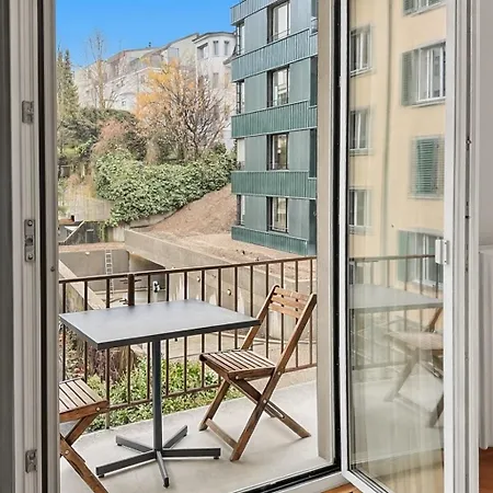 2br Near - Stardust 11 Curych