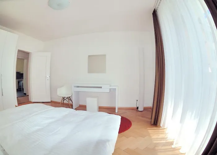 2br Near - Stardust 11 Zurich