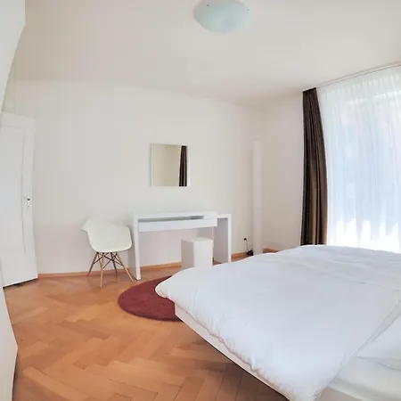 2br Near - Stardust 11 Apartamento *